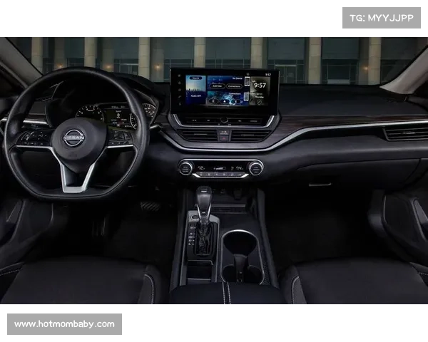 全新日产天籁曝光，轿跑风格，内饰更豪华，并搭载多套动力系统